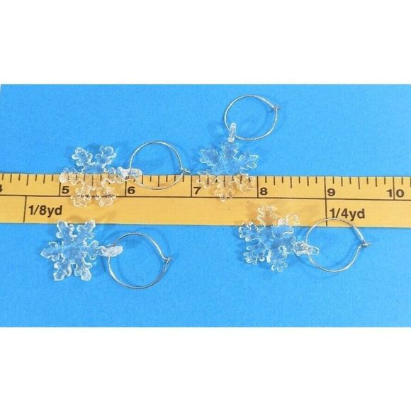 Snowflake Winter snow themed Wine glass Charms Set Of 4 - glass charms - Picture 6 of 8